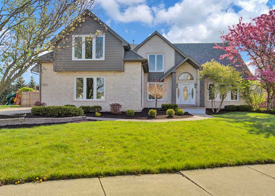1st image of 18101 Hummingbird Dr