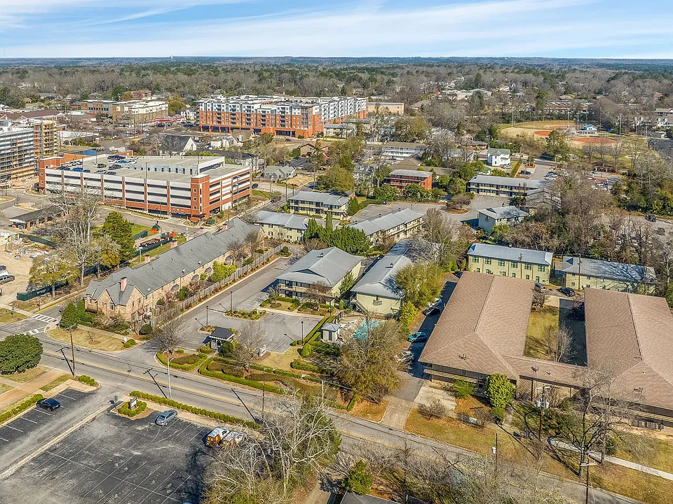 315 E Magnolia Ave #215