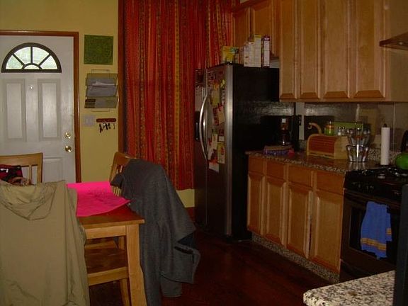 5th image of 3230 W Fullerton Ave APT 3