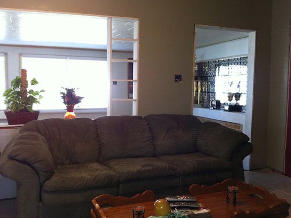 5th image of 403 Hibernia Pl