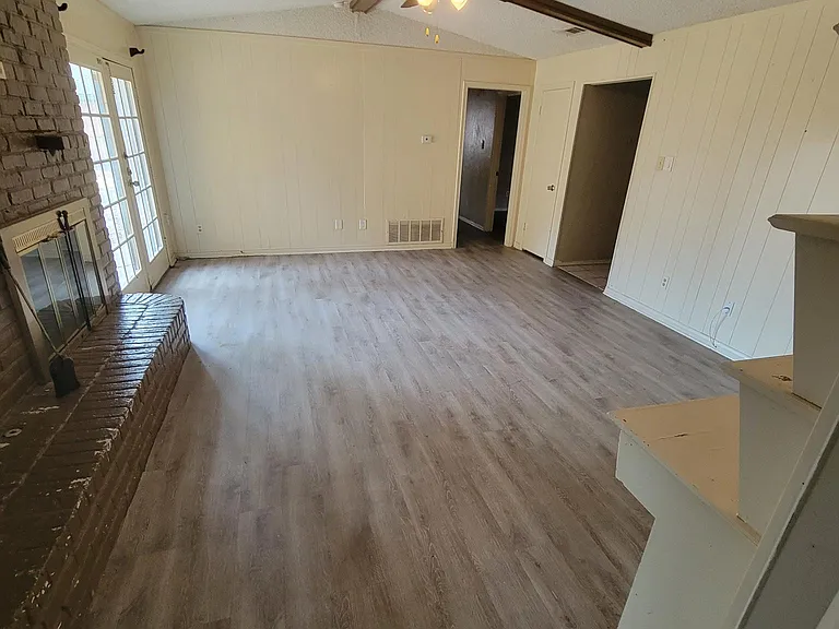 1314 Hanna Cir — Photo 15