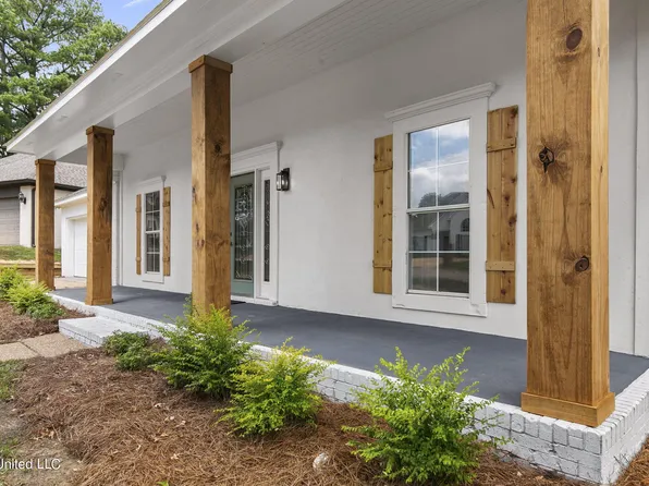 560 Bay Pointe Cir, Brandon, MS 39047