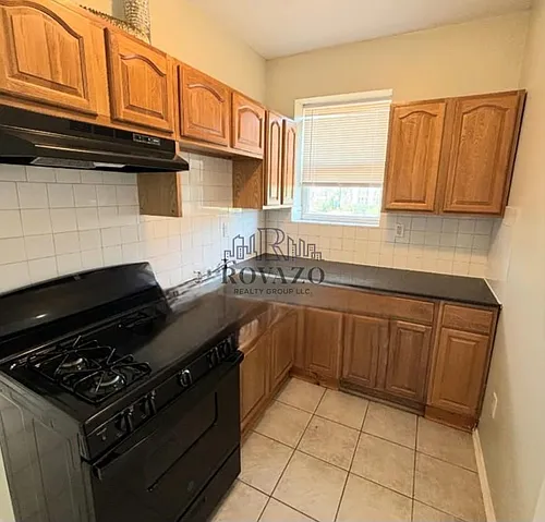 210 N 15th St #1 Photo 1