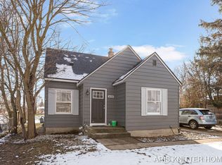 1638 32nd St SW, Wyoming, MI