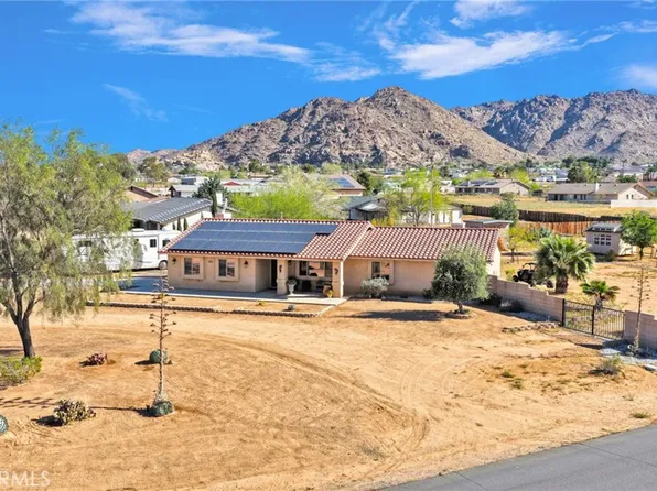 16535 Candlewood Rd, Apple Valley, CA 92307