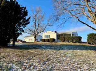 250 Indigo Rd, Industry, IL 61440