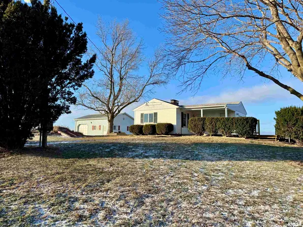 250 Indigo Rd, Industry, IL 61440