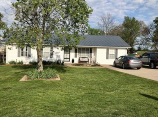 59 Loop Dr, Monticello, KY 42633
