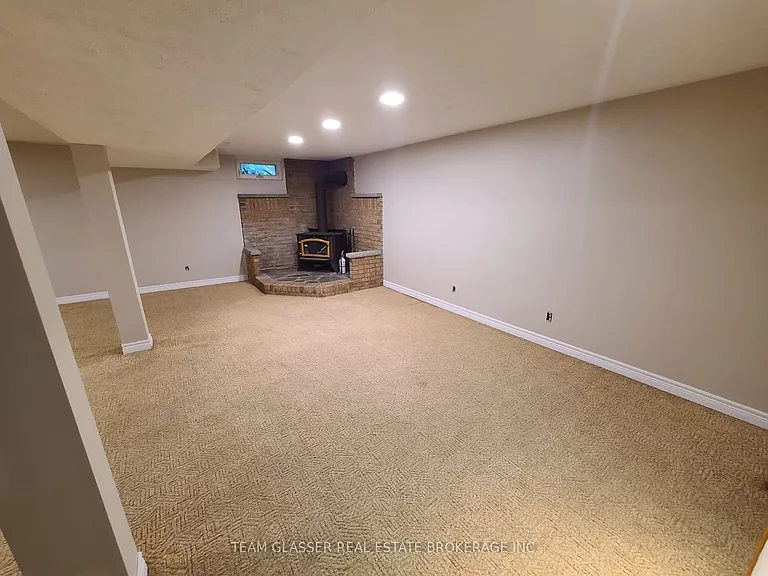 39 Ardsley Rd — Photo 10