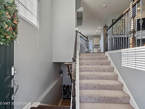 3rd image of 3179 Coral Ln