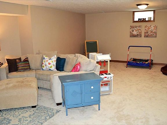 5th image of 9030 Sequoia Ct
