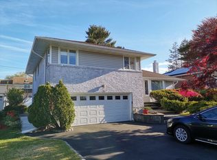 15 Deborah Rd, Syosset, NY 11791