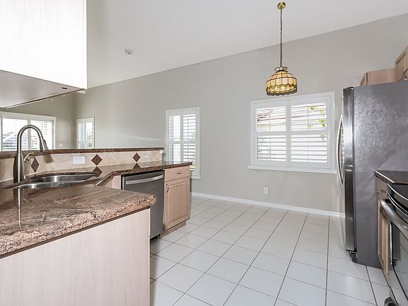 5th image of 7794 Hoffy Cir