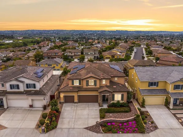 1191 Bellingham Dr, Oceanside, CA 92057