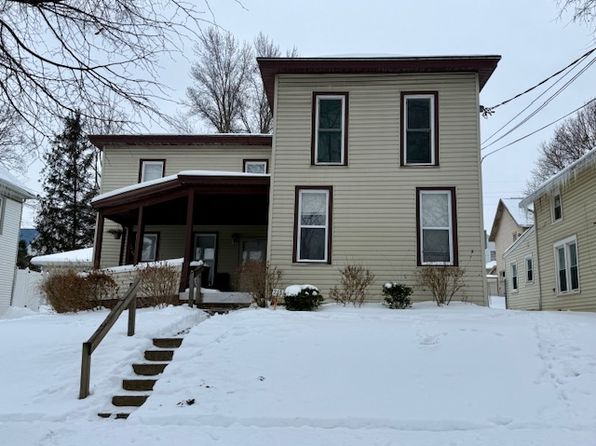 215 W Washington St #D