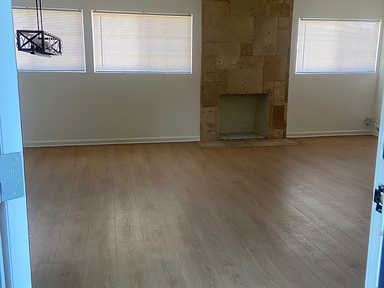 22700 Cantlay St — Photo 12
