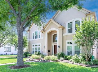 5301 Evergreen St, Bellaire, TX 77401