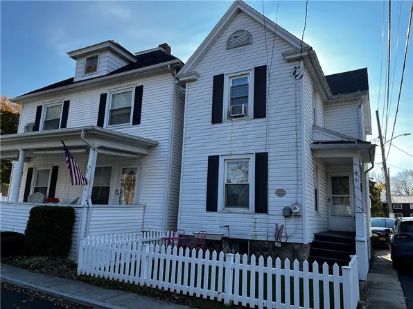 21 Park Ave, Geneva, NY 14456