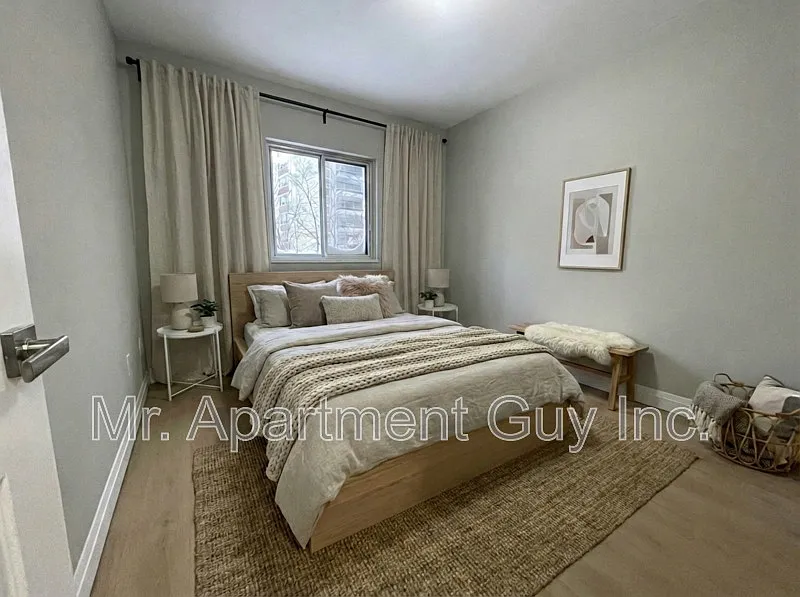 1 bed, 1.0 bath, $2,149 — Photo 3