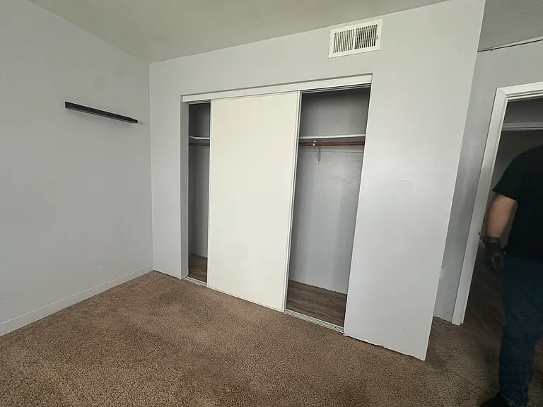 523 San Mateo Ave — Photo 7