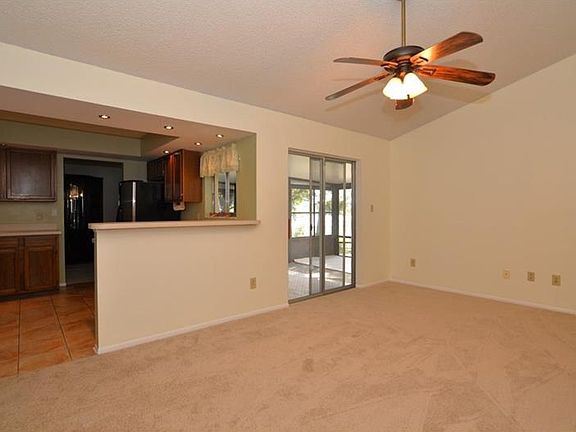 5th image of 5861 Groveline Dr