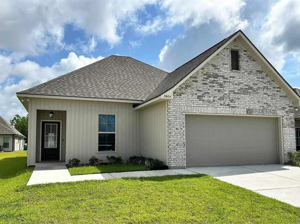 3604 Retreat Dr, Avondale, LA 70094