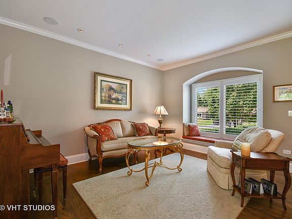 5th image of 1404 Royal Street George Dr
