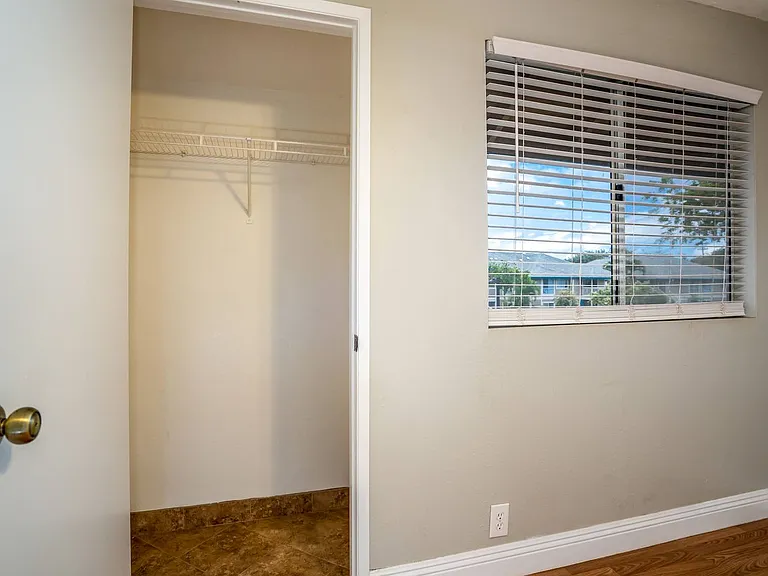 480 Kenolio Rd #11-206 — Photo 16