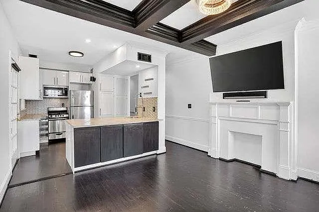 2840 Peachtree Rd NE #408 — Photo 6