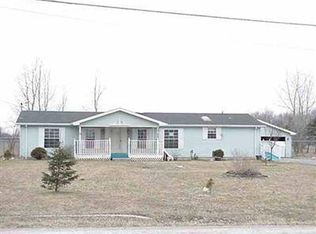 10168 S Duffield Rd, Gaines, MI 48436