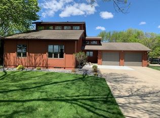 1715 E McGregor St, Algona, IA 50511