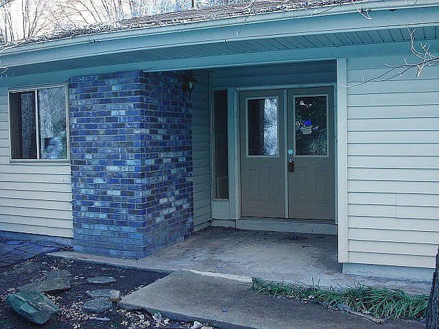 1st image of 2975 Grey Squirrel Ct SE