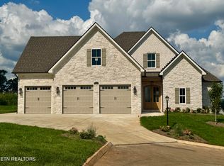 306 French Vineyard Ln, Knoxville, TN 37923