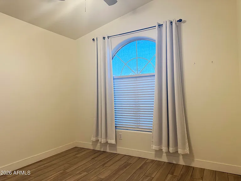 1438 E Cindy St — Photo 19