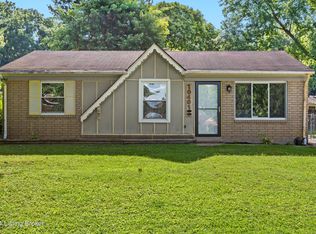 10401 Tarrytowne Rd, Louisville, KY 40272