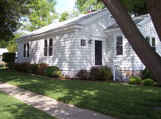 129 Pochin Pl, Hampton, VA 23661