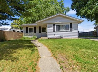 1418 87th St, Kenosha, WI 53143