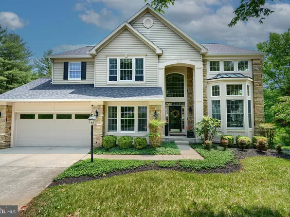 9 Harts Run Ct, Towson, MD 21286