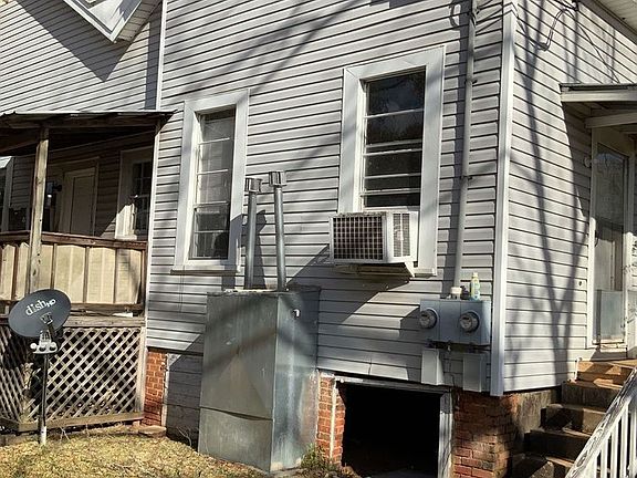 3rd image of 340 Hickory St #B