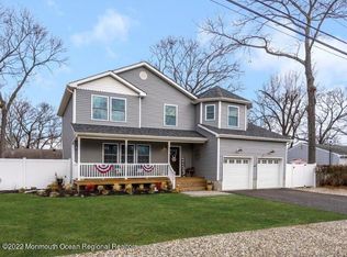 912 Linden Ave, Brick, NJ 08723