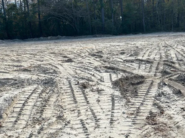 108 Stones Throw Lane, Wilmington, NC 28411