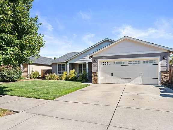 3rd image of 908 Archer Dr