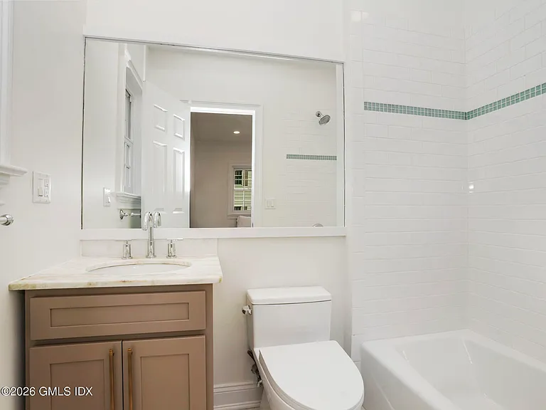 147 Holly Hill Ln #2 — Photo 20