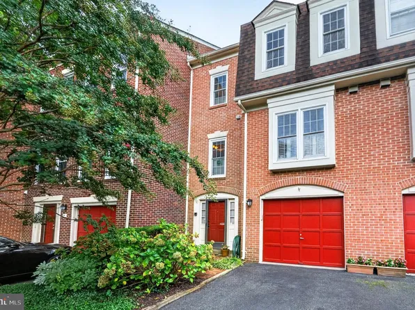 6 S Montana St #6, Arlington, VA 22204