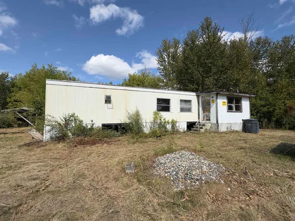 7820 Newberry St, Alger, MI 48610