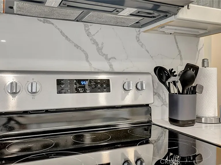 1591 Pegasus St — Photo 12