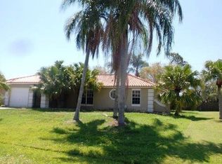 1582 SE Dome Cir, Port Saint Lucie, FL 34952