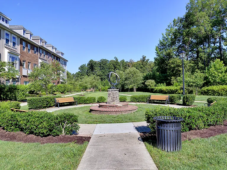 4939 Settlers Market Blvd — Photo 40