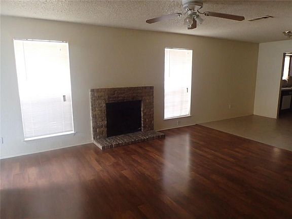 5th image of 2419 Indigo Ln