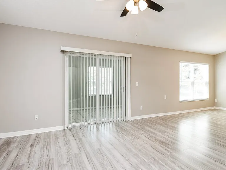 5140 Heatherstone Ct — Photo 5